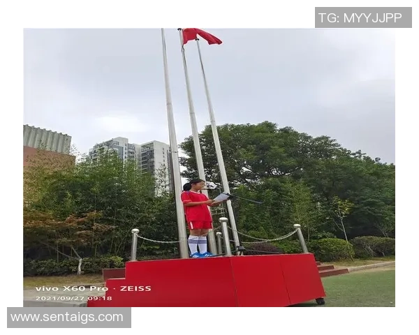 广州足球队的辉煌征程与突破成就全景纪实