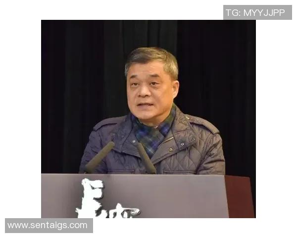 羽毛球场上的追梦者：赵敏的奋斗与成长之路